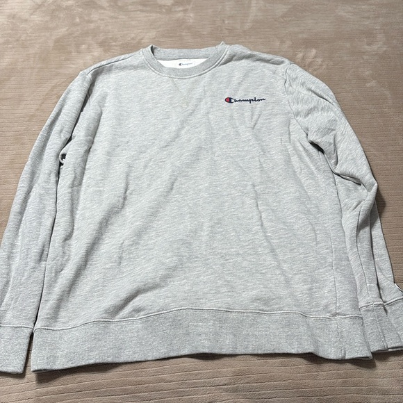 Lightweight crew - Picture 1 of 3